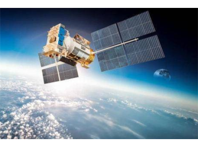 北斗校時服務器在全球沙漠化監測中的應用與挑戰